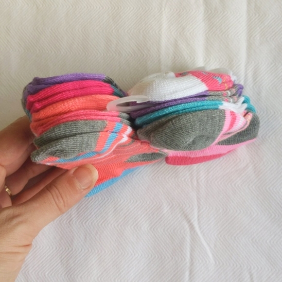 NEW 9-pack baby girl socks - Picture 3 of 4